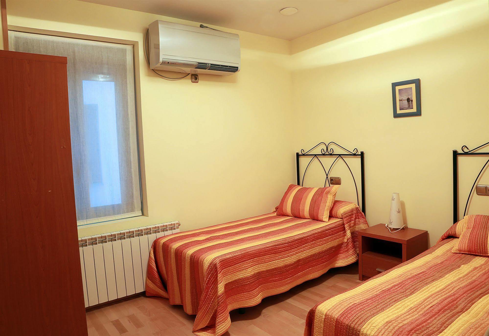 Apartamentos Toro 33 Саламанка Екстериор снимка